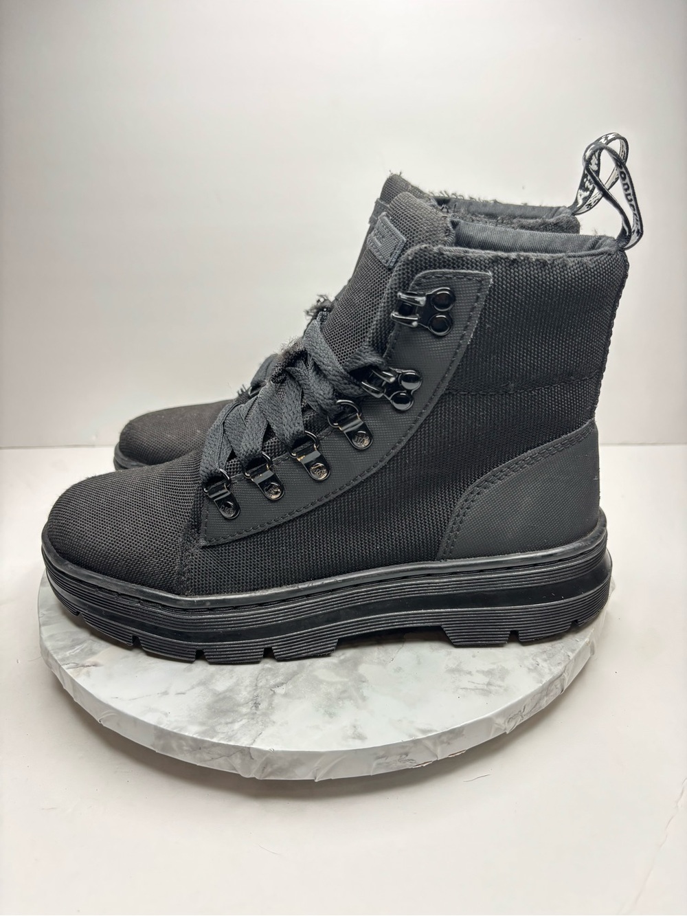 Size 7- Dr. Martens women Black Lace-Up Ankle Combat Boots Round Toe Rubber
